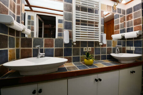 اتاق بهانه های مأنوس در بومگردی یزد