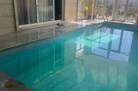 ویلا استخردار دوخواب مبله در چهارباغ