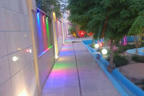 اتاق 4 تخته در هتل در یزد