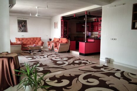 واحد تکخواب در طبقه همکف ویلای قائم شهر