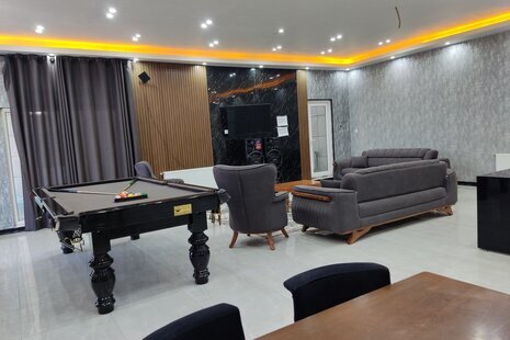 ویلا 3 خواب استخردار مدرن پاشا در چهارباغ