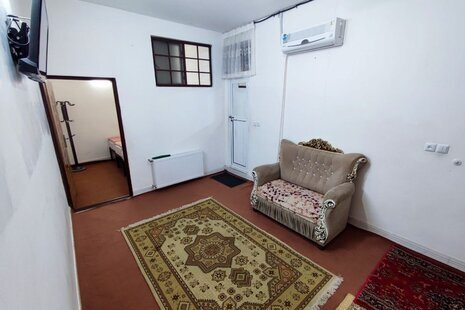 سوئیت آپارتمان آنا 201 در قم