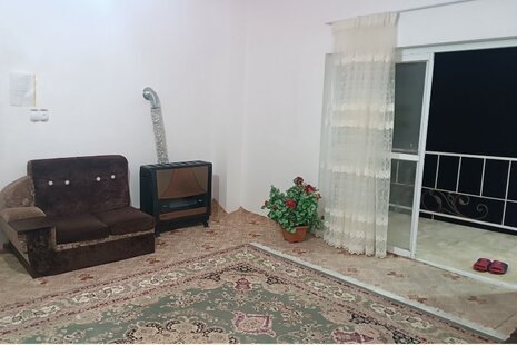 واحد دو خواب در طبقه همکف ویلا تنکابن