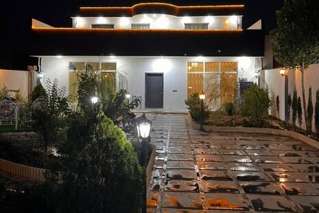 ویلا دوبلکس استخردار سه خواب سورنا در چهارباغ