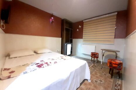 اتاق 415 در هتل قم