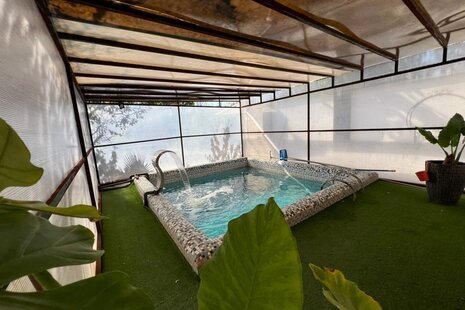 ویلا مبله دوخواب استخردار در ملارد