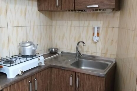 سوئیت 5 نفره در مجتمع اقامتی قم