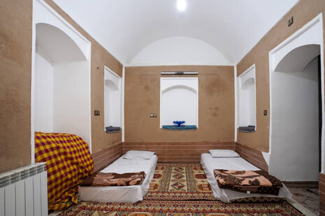 اتاق 5 دراقامتگاه بومگردی ورزنه