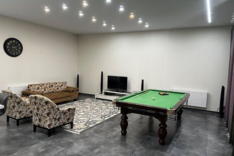 ویلا استخردار باغ بهشت 22 دوخواب در چهارباغ