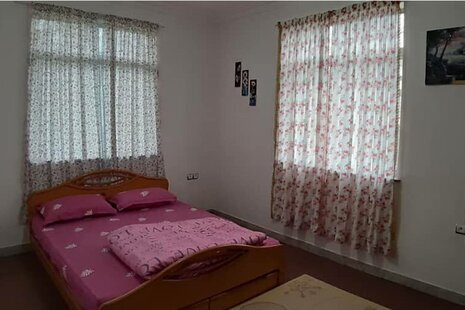 واحد دو خواب طبقه همکف ویلا در شفت