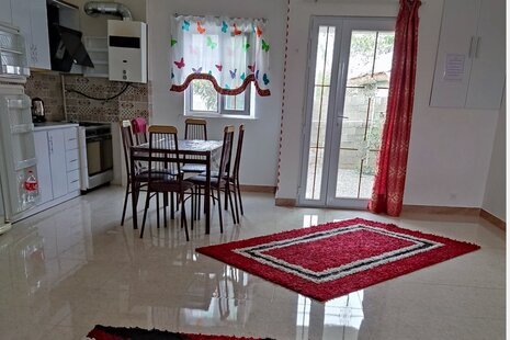 واحد طبقه همکف دو خواب مبله در فومن