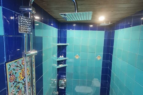 اتاق جلیل شهناز در اقامتگاه بومگردی اصفهان