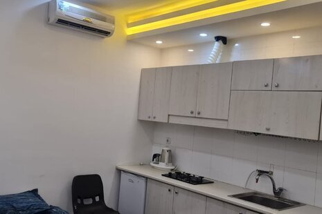 اتاق 28 متری در هتل آپارتمان 4 قم