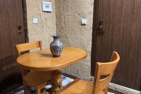 اتاق مبله رازقی در هتل نیاوران تهران