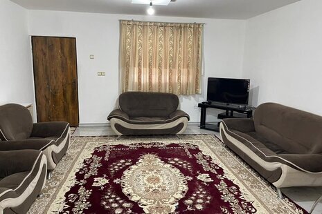 واحد تکخواب مبله در طبقه همکف ویلا چمستان