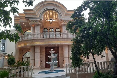 ویلا دوبلکس استخردار دو خواب هامین در چهارباغ