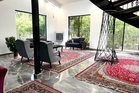 ویلا دوبلکس استخردار دوخواب مبله در کرج آرامش