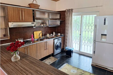 واحد دوخواب مبله در طبقه همکف ویلا میعادگاه عاشقان کندلوس