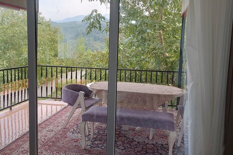 خانه جنگلی در مجاورت سد البرز