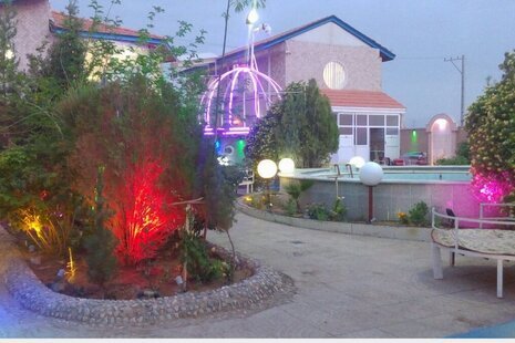 واحد سه خواب مبله در هتل در یزد