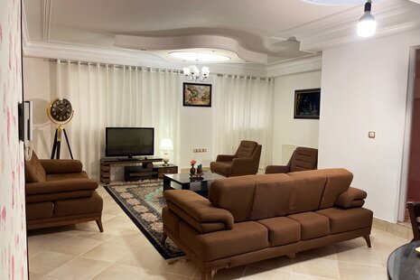 آپارتمان چهارخواب مبله زرهی 1 در شیراز