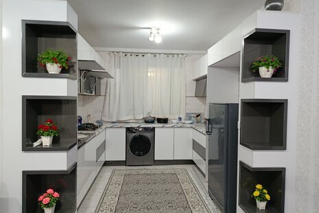 واحد در طبقه اول ویلا آقایی پره سر