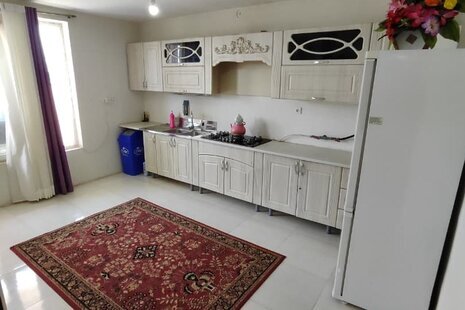 ویلا مبله دوخواب استخردار سوئیسی در چهارباغ