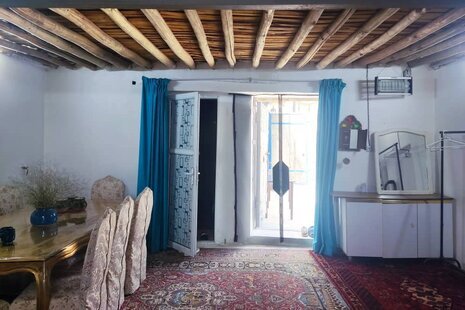 اتاق شماره 4 در اقامتگاه بومگردی ممسنی