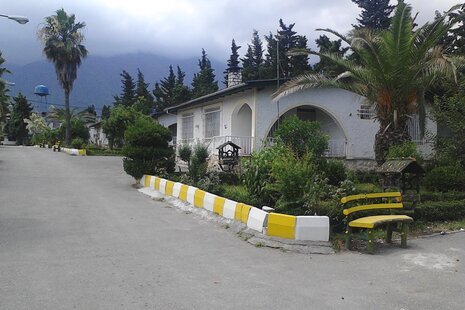 واحد مبله تک خواب رو به دریا در هتل آپارتمان نوشهر