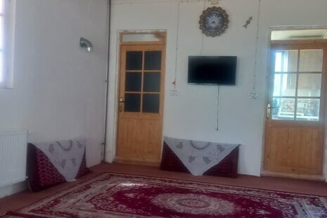 اتاق 50 متری سنتی در بومگردی لاهیجان