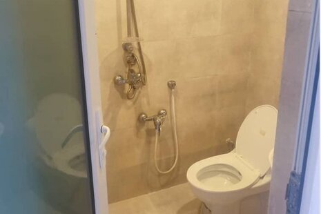 سوئیت مبله 70 متری آرا 5 در قشم