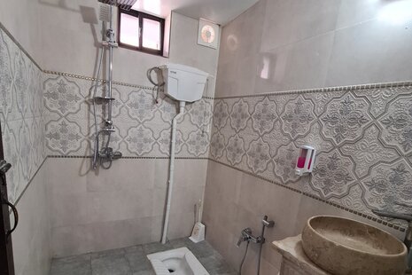 واحد دوخواب 5 نفره در هاستل بابلسر