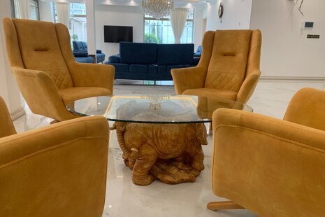 ویلا مبله تریبلکس چهارخواب استخردار سفید در دماوند