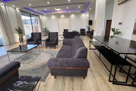 ویلا دوبلکس چهار خواب روژ در شهرک زعفرانیه