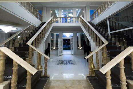 ویلا استخردار دوبلکس چهارخواب قصر در کردان