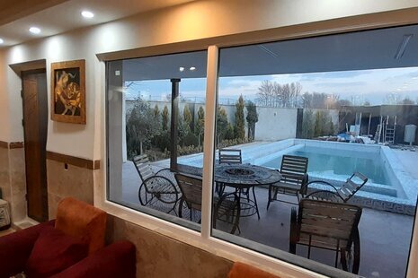 ویلا سه خواب استخر چهارفصل در کردان