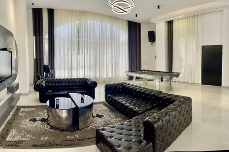 ویلا استخردار سه خواب مراکشی در ساوجبلاغ