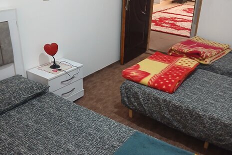 واحد تکخواب در طبقه همکف ویلا امیر در قائم شهر