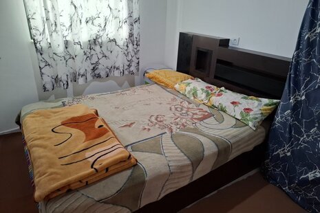 آپارتمان تکخواب داریوش در بندر انزلی