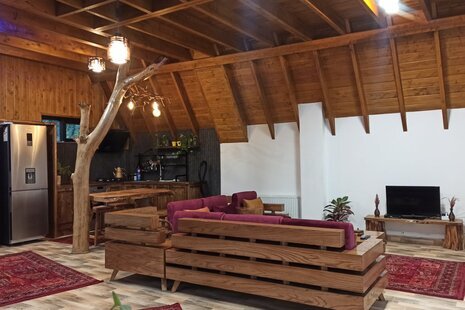 کلبه سوئیسی دو خواب مبله در رامسر