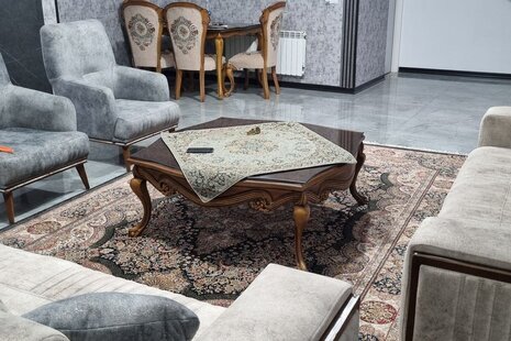 ویلا دوبلکس سه خواب عمارت گل رز در چهارباغ