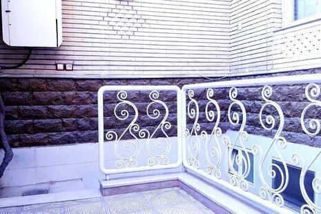 سوئیت 25 متری دنج و نقلی در اصفهان