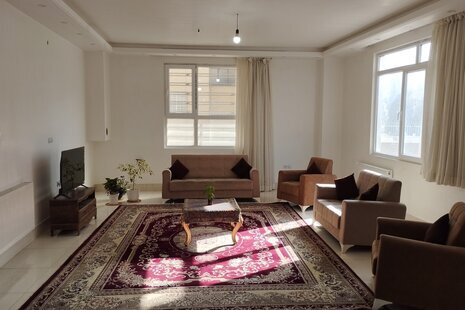 آپارتمان مبله تکخواب زیبا در شهر صدرا