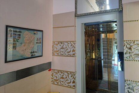 اتاق سه نفره در مهمانپذیر تاکستان