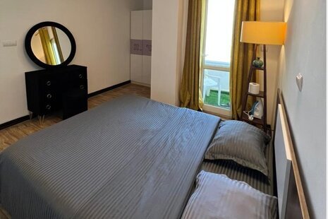 آپارتمان مبله تکخواب طبقه 8 دید دریا در کیش