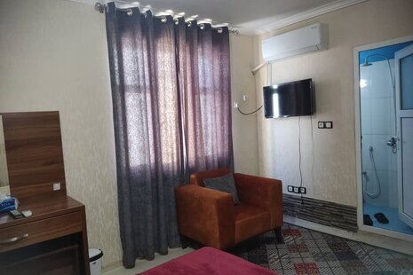 واحد مبله 202 در هتل آپارتمان قشم