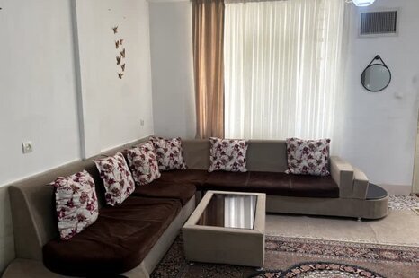 آپارتمان مبله تکخواب دریاچه کیو در خرم آباد