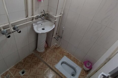 واحد تکخواب 302 در مشهد