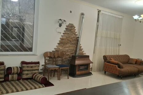 ویلا استخردار مبله تکخواب بنیتا در چهارباغ