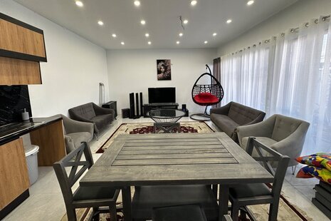 ویلا استخردار مبله دوخواب سرو 1 در ساوجبلاغ